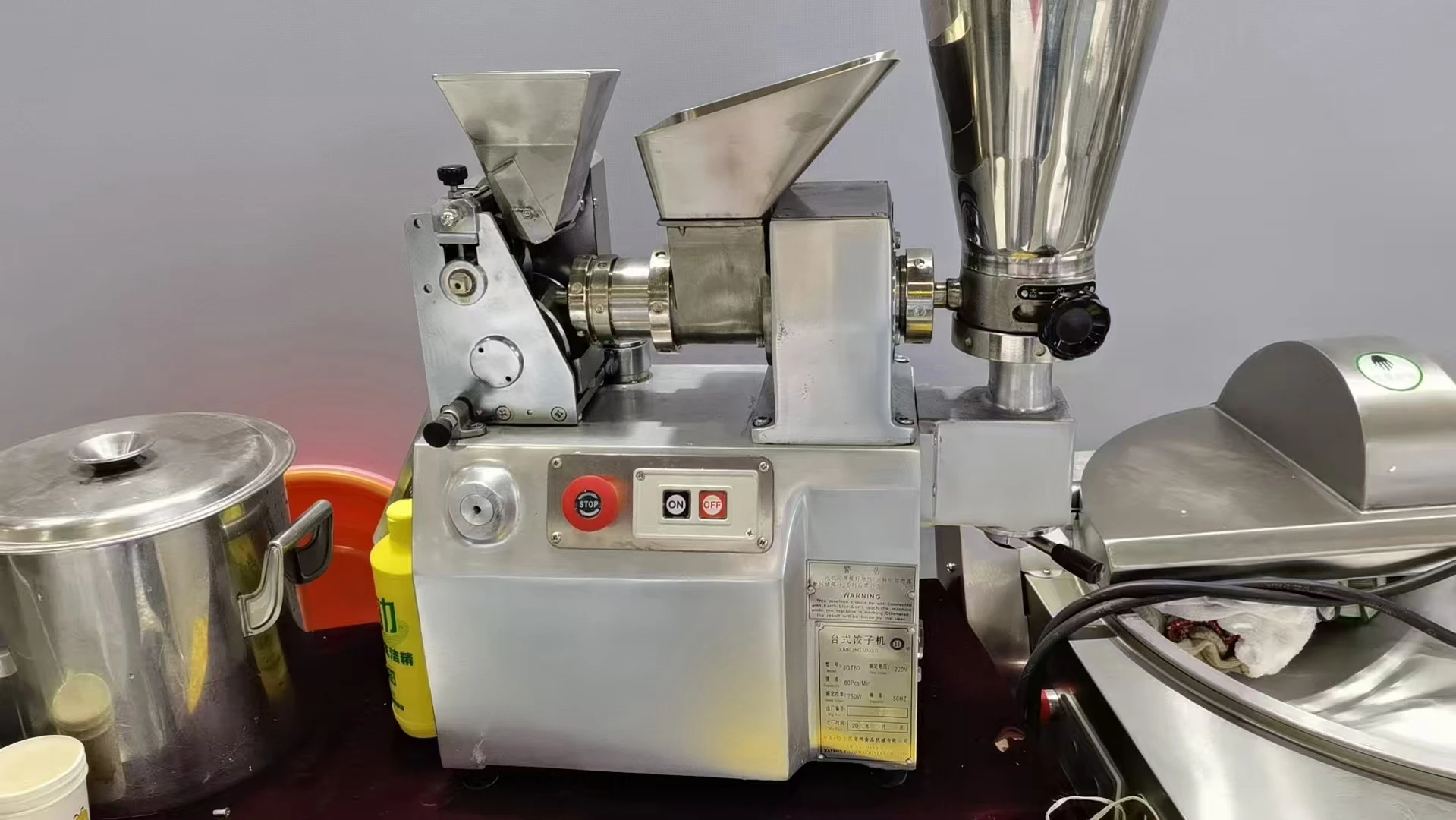JGT-60 Dumpling Making Samosa Maker Gyoza Empanada Spring Roll Filling Machine Chinese Meat Ravioli For Restaurant Haerbin Brand