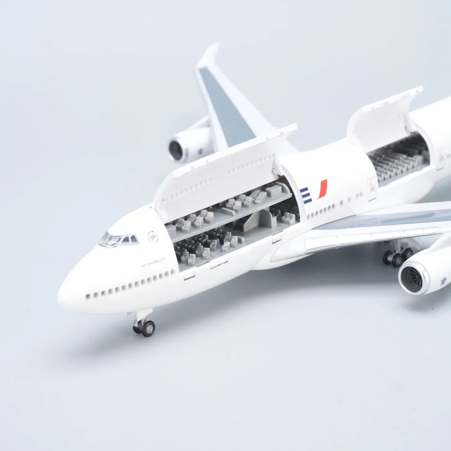 47cm Cabin Door Openable France 747 Large Scale Resin Airplane Model Kit with Stand for Aviation Gift or Home Decoration