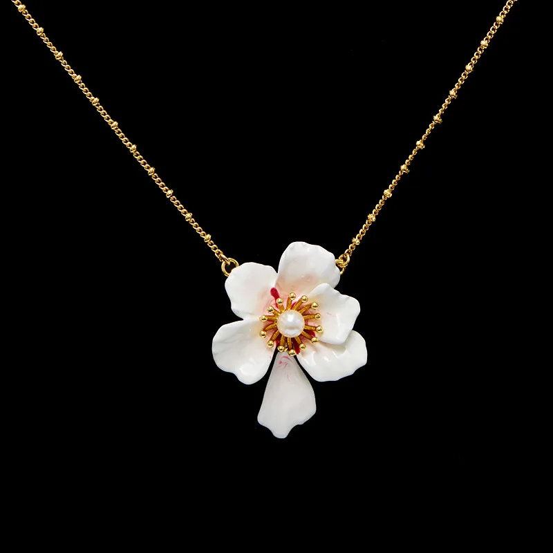 

French Elegant Fashionable Temperament, Glazed Pearl Gradient White Cherry Blossom Flower Pendant, Collarbone Necklace for Women