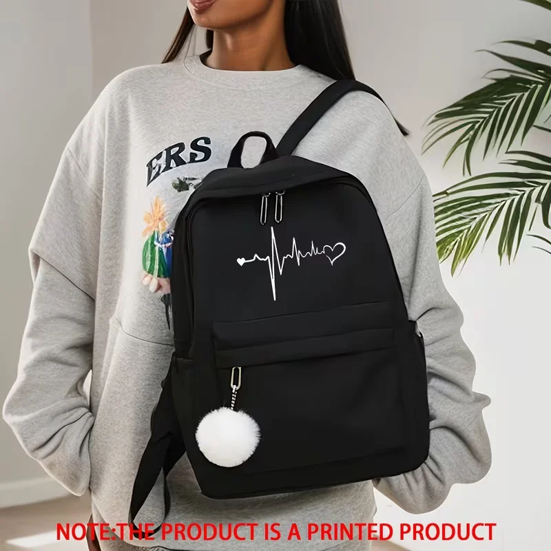 

This large-capacity, casual, and versatile backpack is perfect for back-to-school season. It features a simple heart-shaped Engl