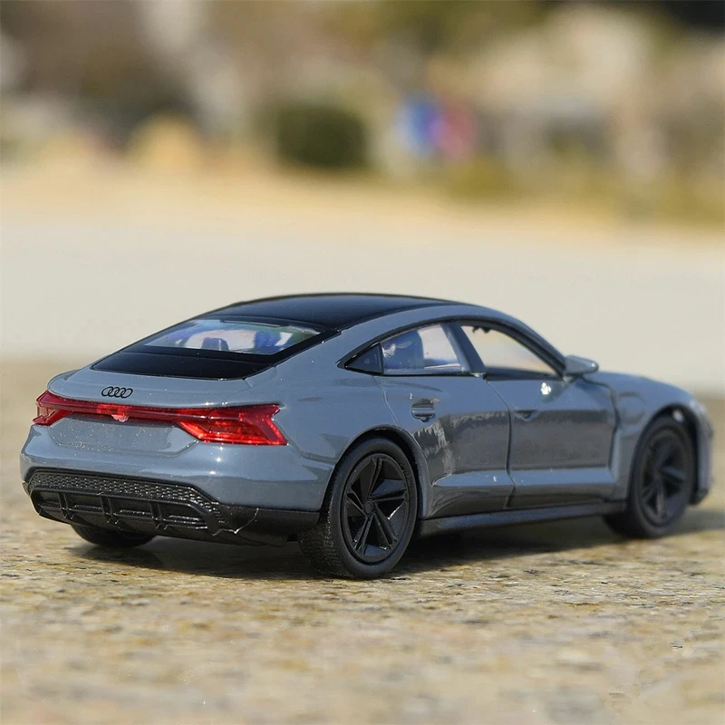 WELLY-Audi RS e-tron GT Alloy Modelo de Carro Esportivo, Simulação Diecast Metal, Coleção Toy Racing Car, Presente Infantil, BD33, 1:36