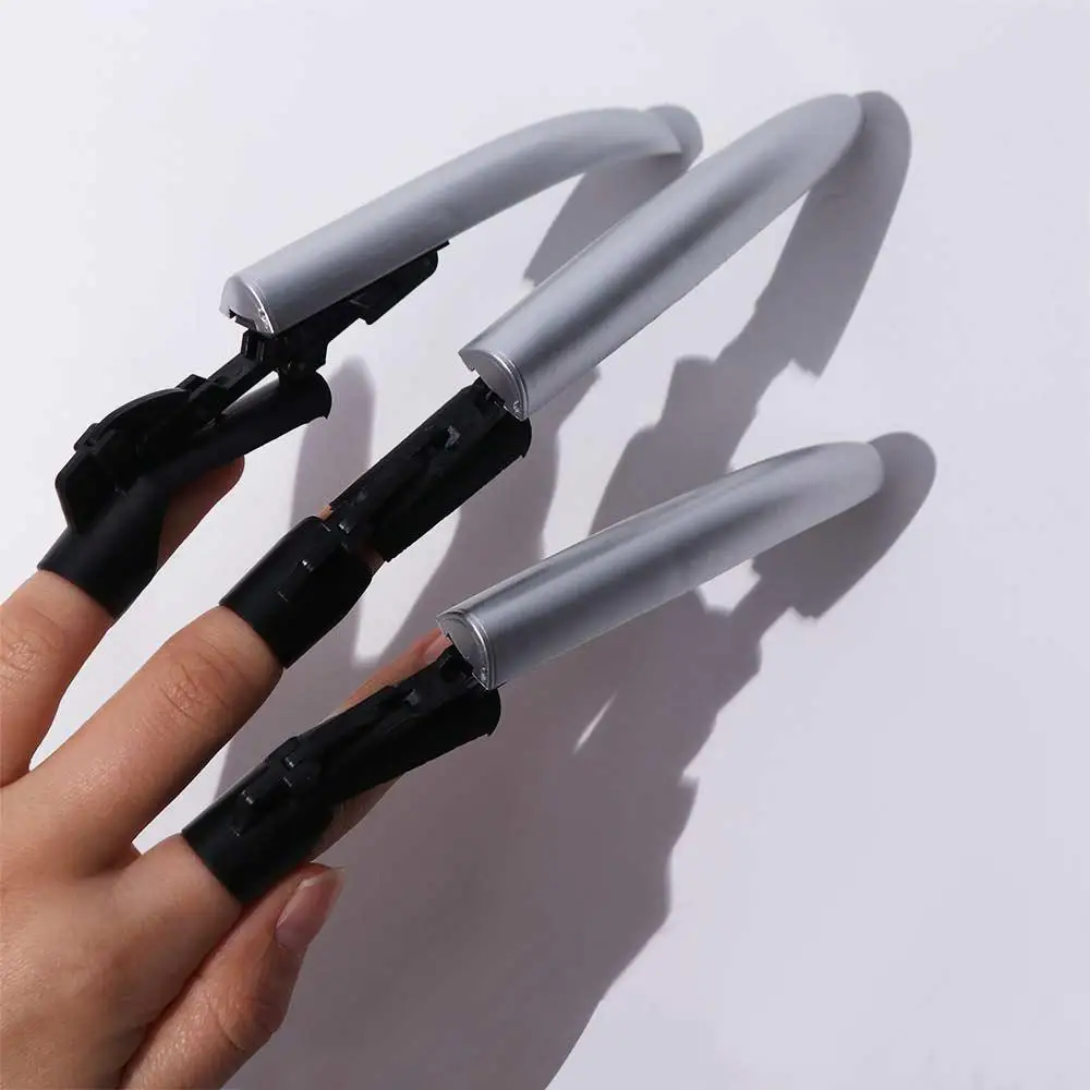 

Набор из 3-х 3D-механических выдвижных когтей: Прозрачные светящиеся когти волка с регулируемой лентой для декорации фигурок