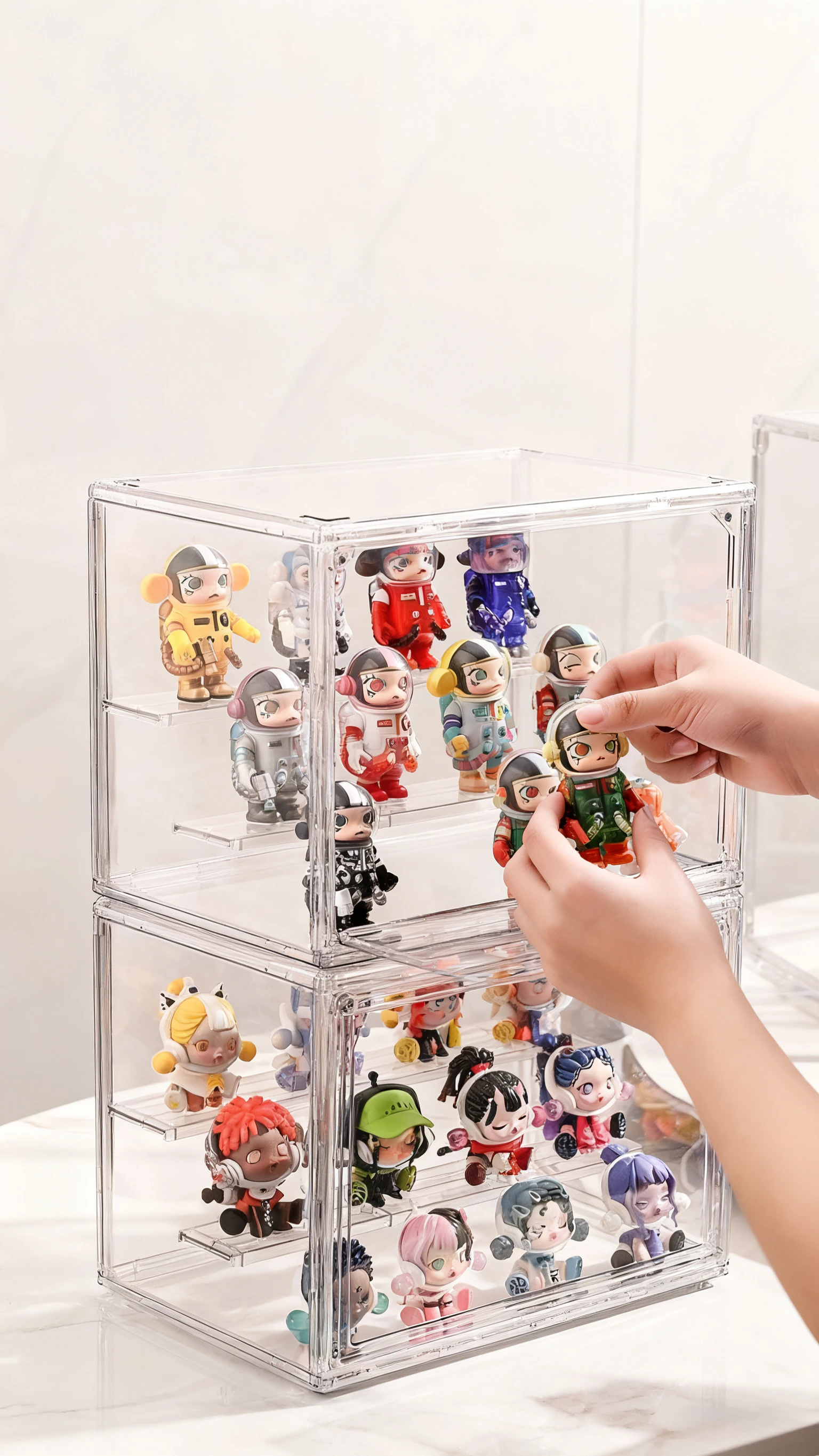 Transparent Storage Wonder: Blind Box Display Stand for Figurines, Dolls, and Acrylic Ornaments with Dust-Proof Case