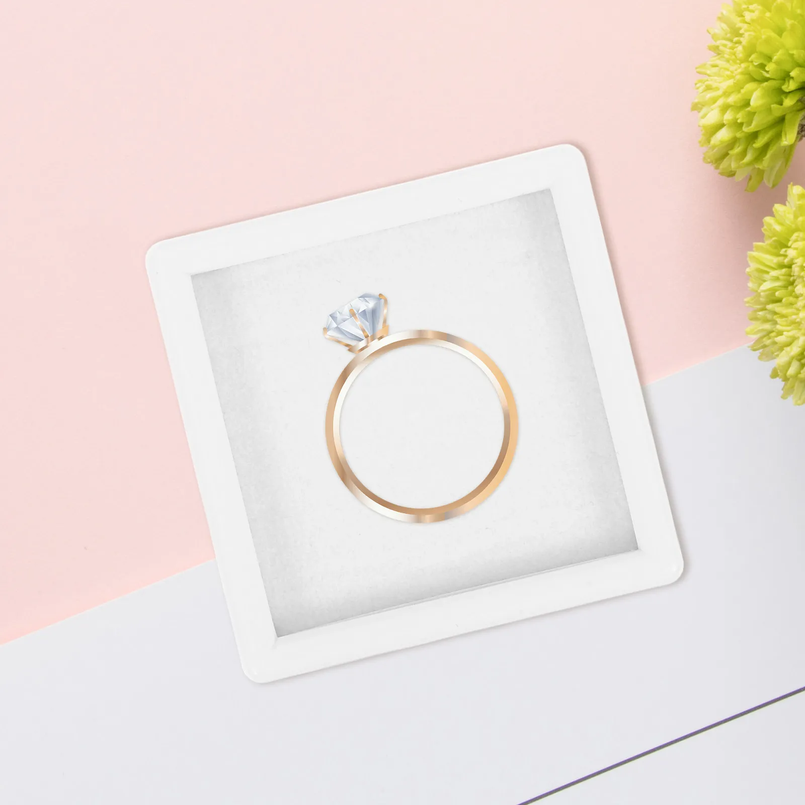 

Набор из 4 мини-коробок для хранения украшений: белые квадратные футляры с прозрачной крышкой, с губчатой подкладкой, защитные демонстрационные коробки-органайзеры для колец и серег