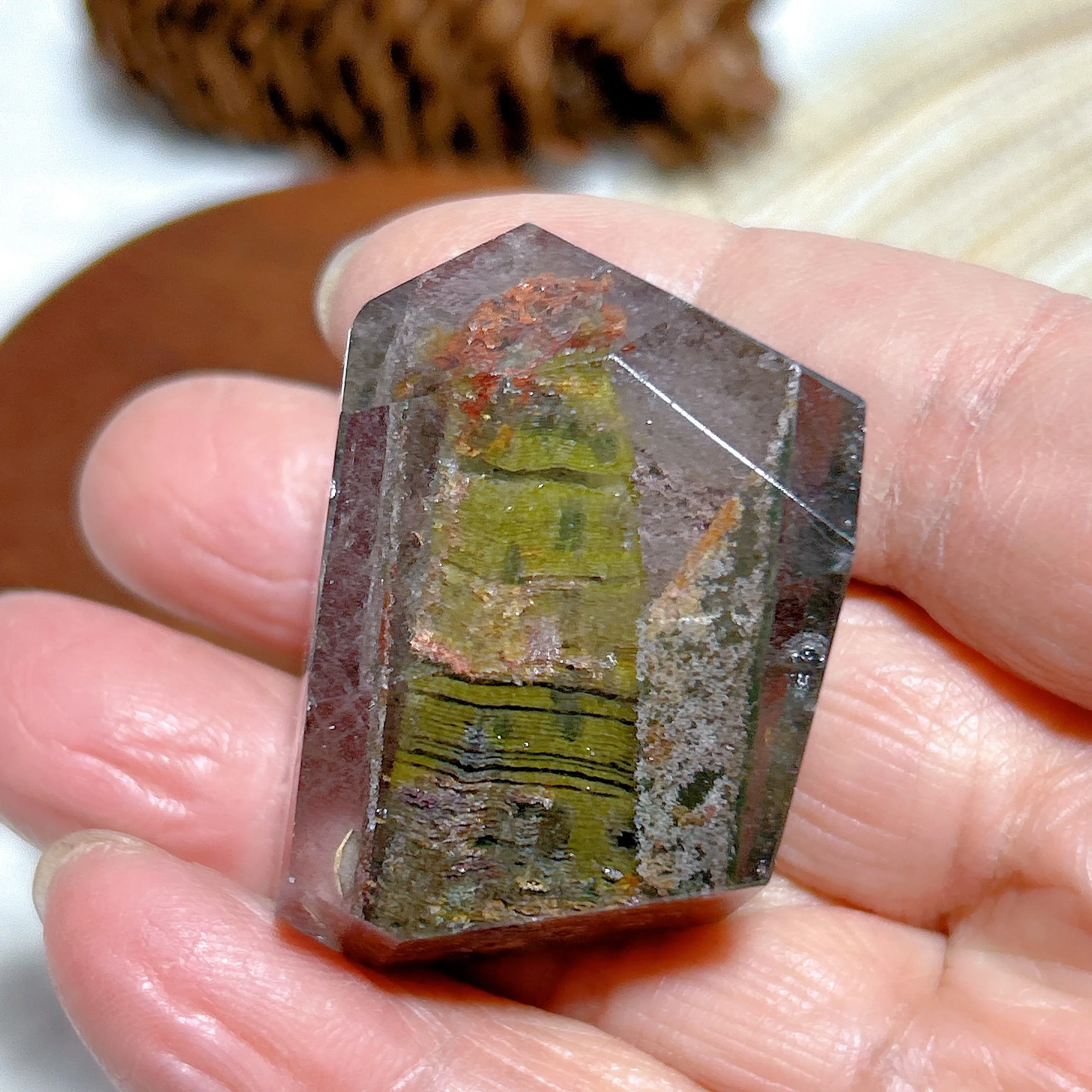 Healing High Quality Natural Crystals Brazil Rainbow Garden Quartz Free Form Gemstone Home Decorations Mineral Energy Gift