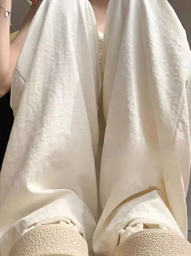 Pantaloni a gamba larga Lunghi da donna Primavera Pieghe in poliestere Cintura per giovani Urban Kpop Training Twill a vita alta Bunched Kinetic Chic