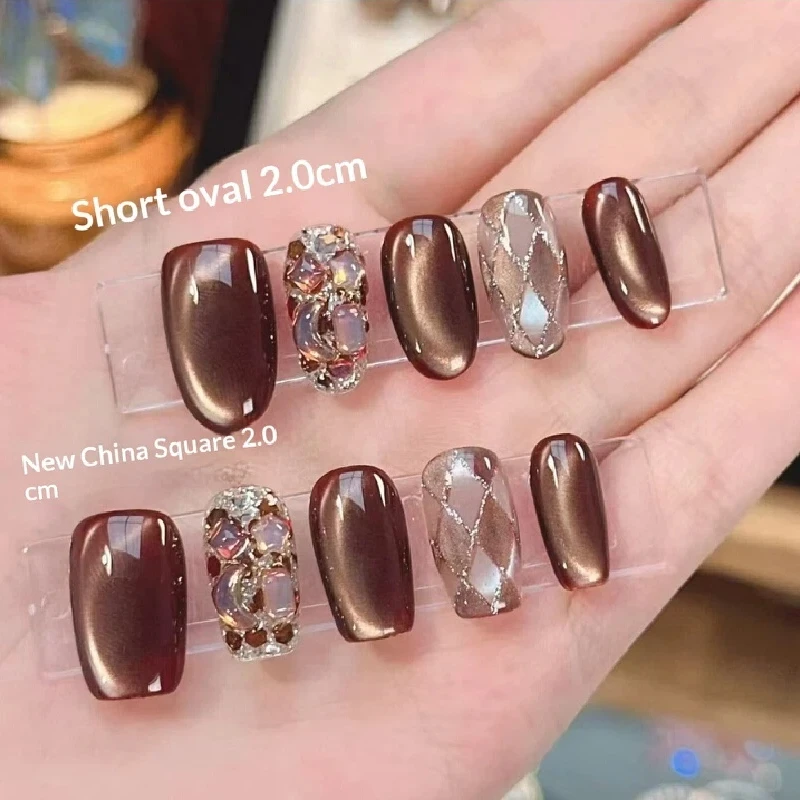Lava Rock chocolat automne hiver court pur fait à la main portable ongles blanc améliorant élégant paillettes diamant autocollant Nail Art