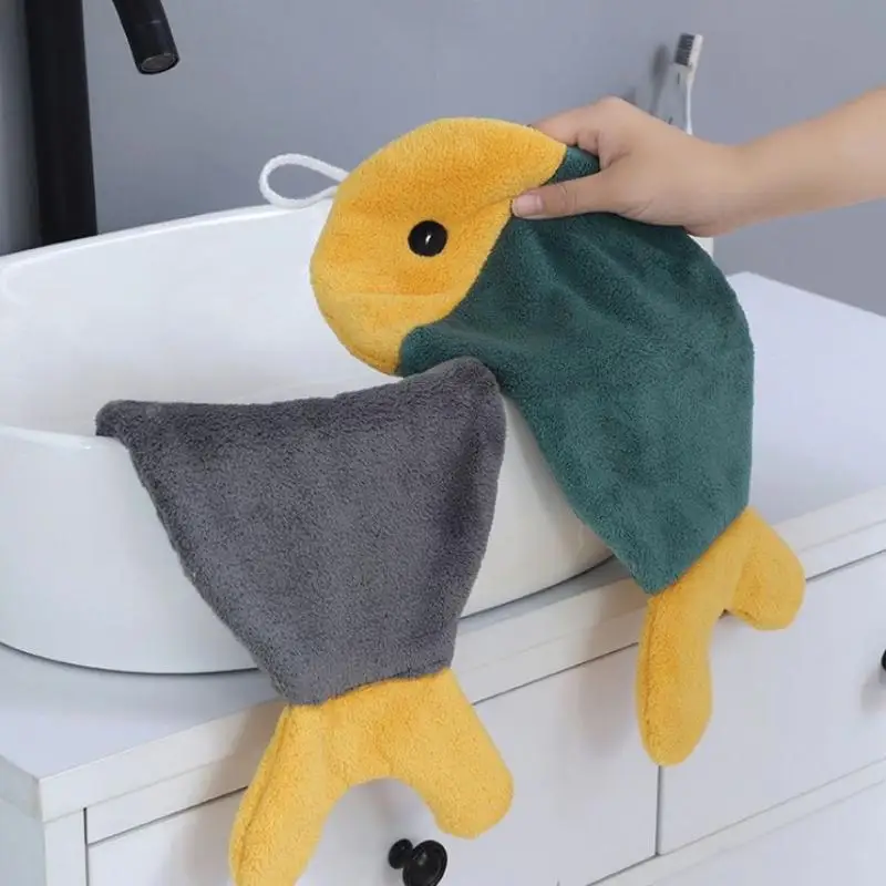 1/3 Stück Weiche und Saugfähige Korallenfleece-Handtücher mit Aufhängedesign, Niedliche Fischförmige Handtücher mit Streifenmustern für das Badezimmer – Detail 2