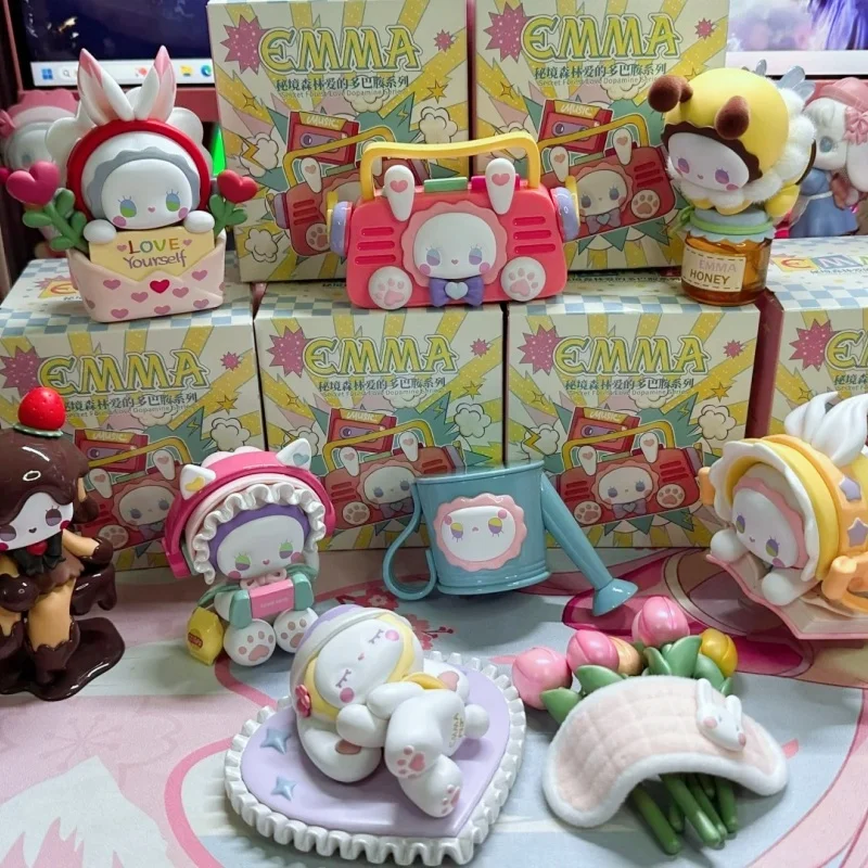 

Подлинная Emma Secret Forest Love Dopamine Series слепая коробка Mystery Box аниме фигурка украшения комнаты коллекция милый подарок на заказ