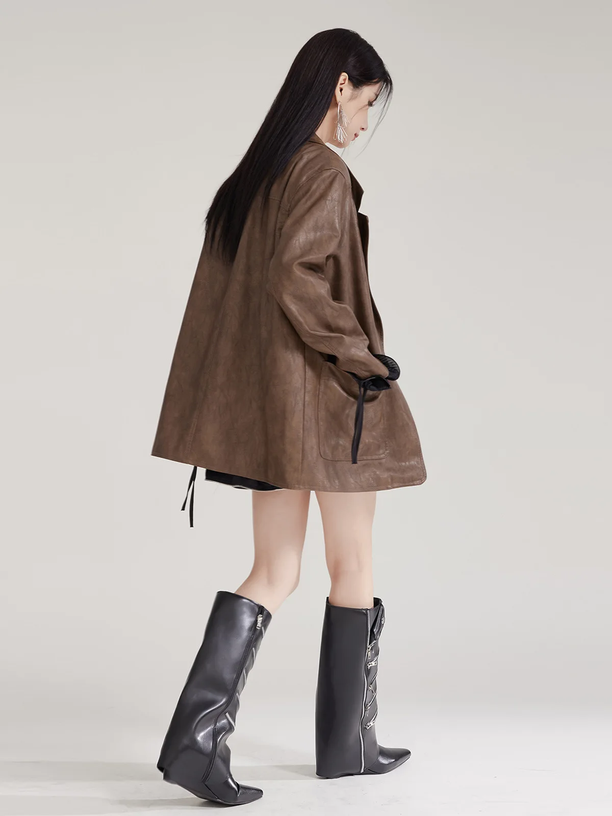 Jaqueta Feminina Nova Coleção Primavera 2026: Casaco Solto de Couro PU Estilo Retrô Americano Casual