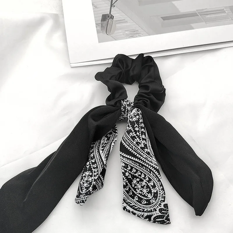 リボンヘアゴム、エレガントなヘアゴム、シルクスカーフ、ヘアゴム、多用途ヘアゴム、女性用高級ヘアアクセサリー