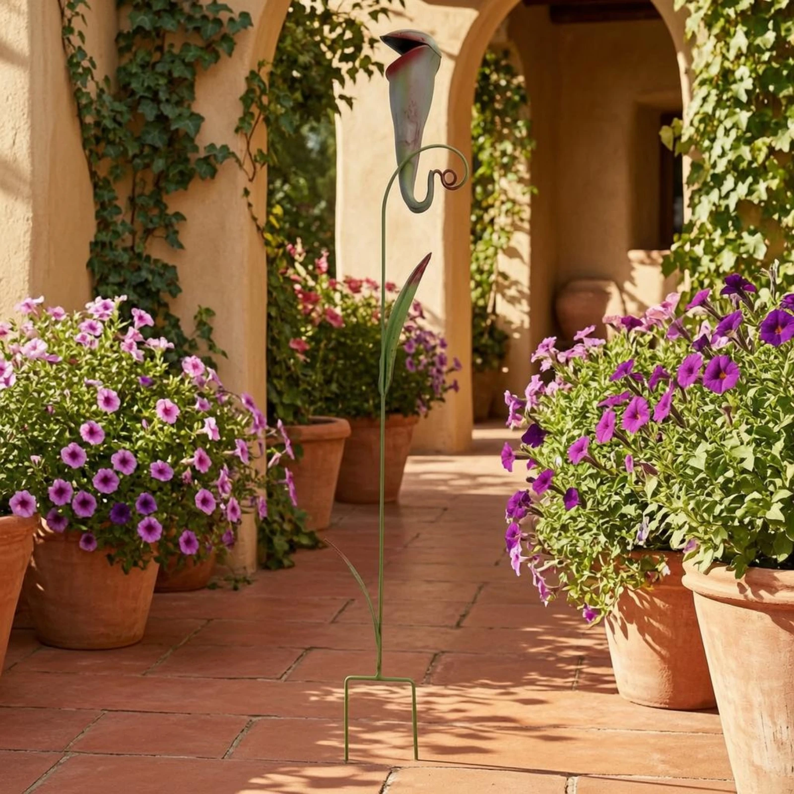 Carnivorous Plant Stake Green Carnivorous Flower Sculpture Venus Flytrap Sculpture Slender Yard Art Quirky for Courtyard