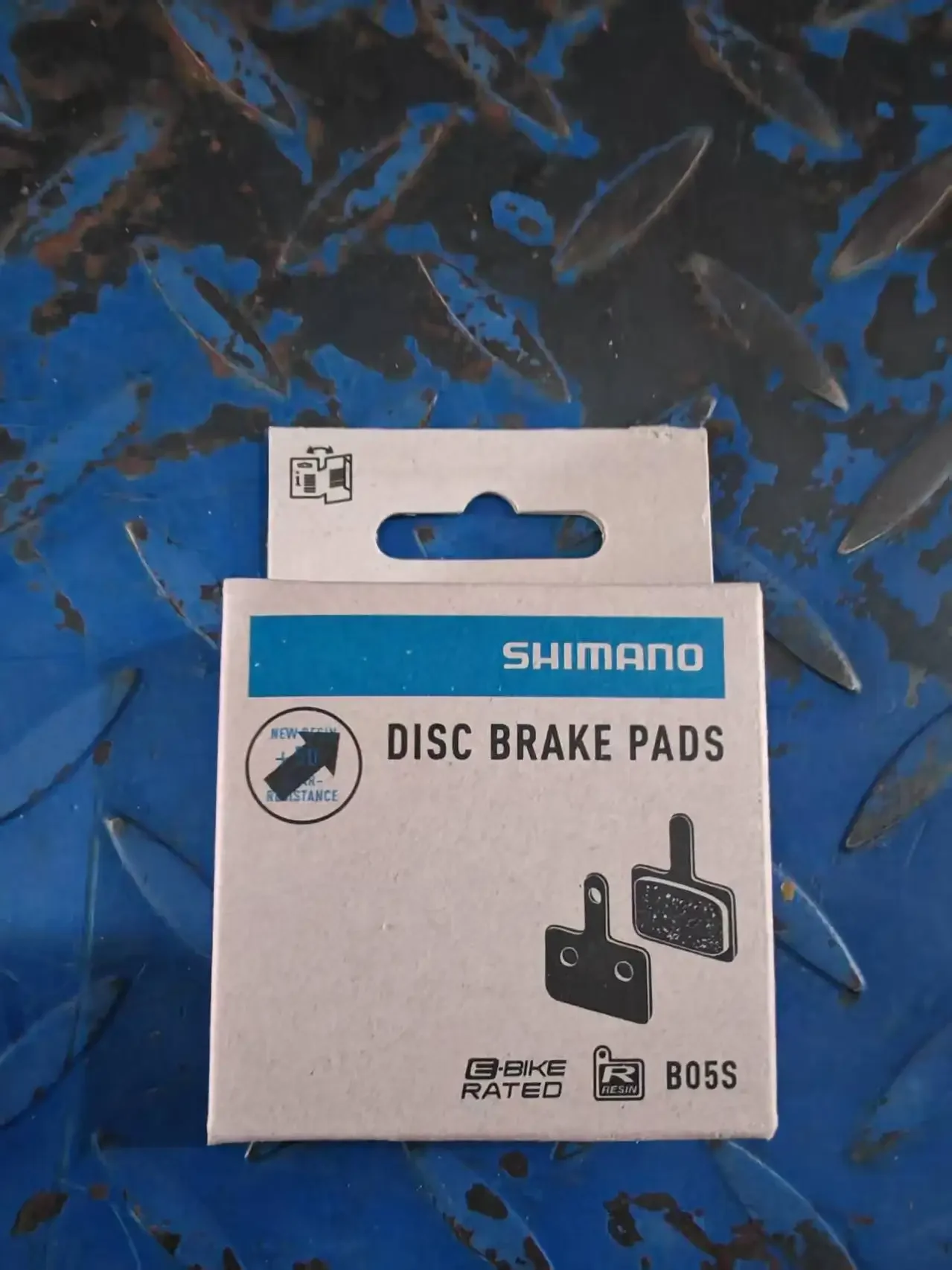 SHIMANO B05S 2-Kolben Harz-Bremsbeläge, MTB Ersatz-Bremsbeläge Passend für MT200 M315 M355 M375 M395 M415 M445 M475 – Detail 4