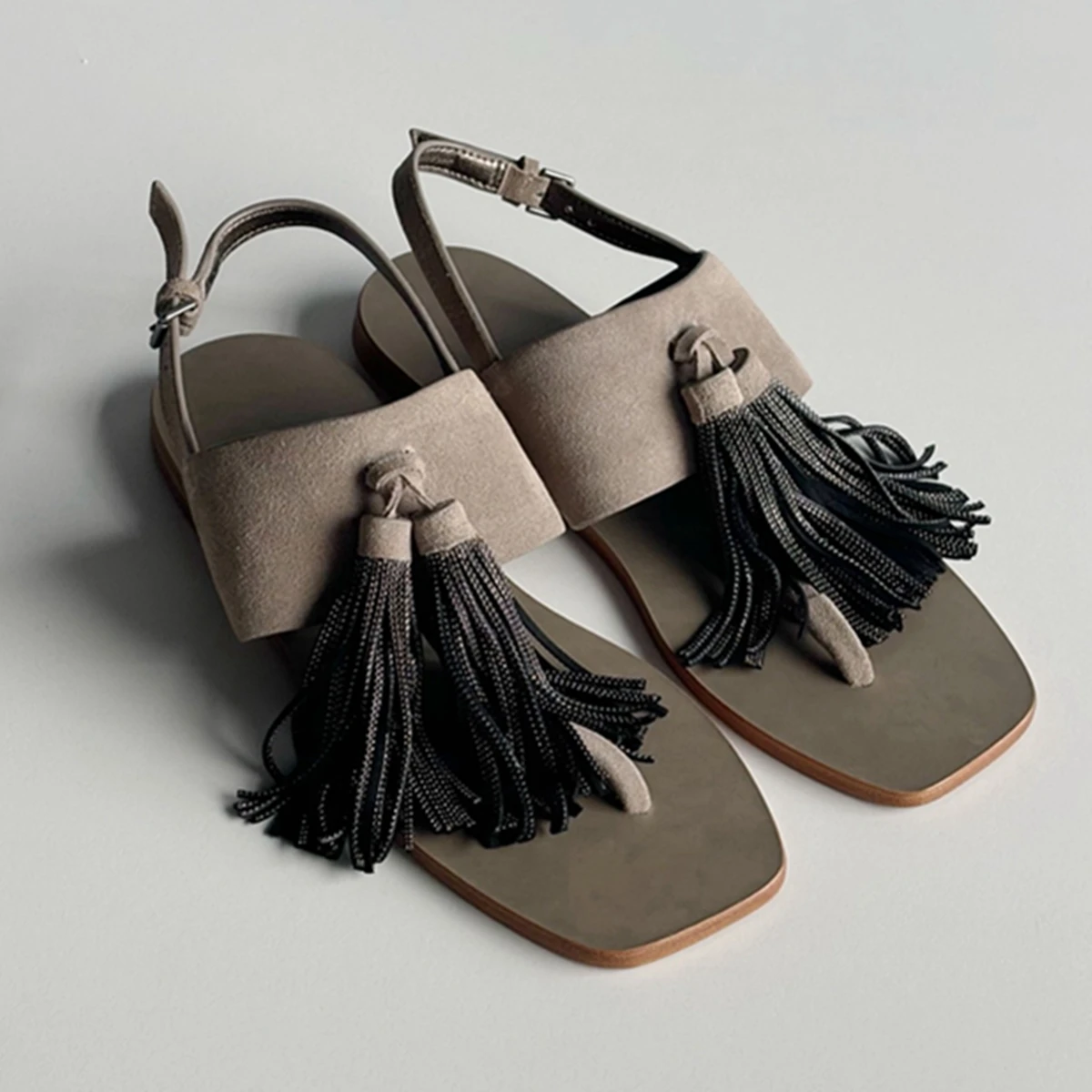 

Dave&Di French Fashion Ladies Handmade Beaded Tassel Fat Sandals Minimalist Genuine Leather Bohemian Retro Sandals Shoes For Wom