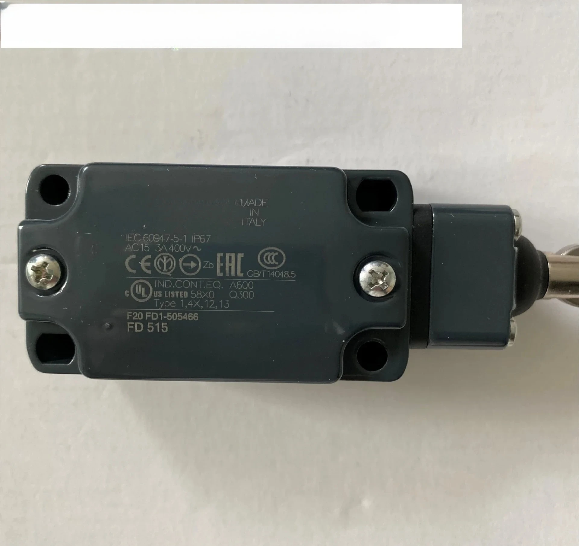 

Original imported limit switch FD515