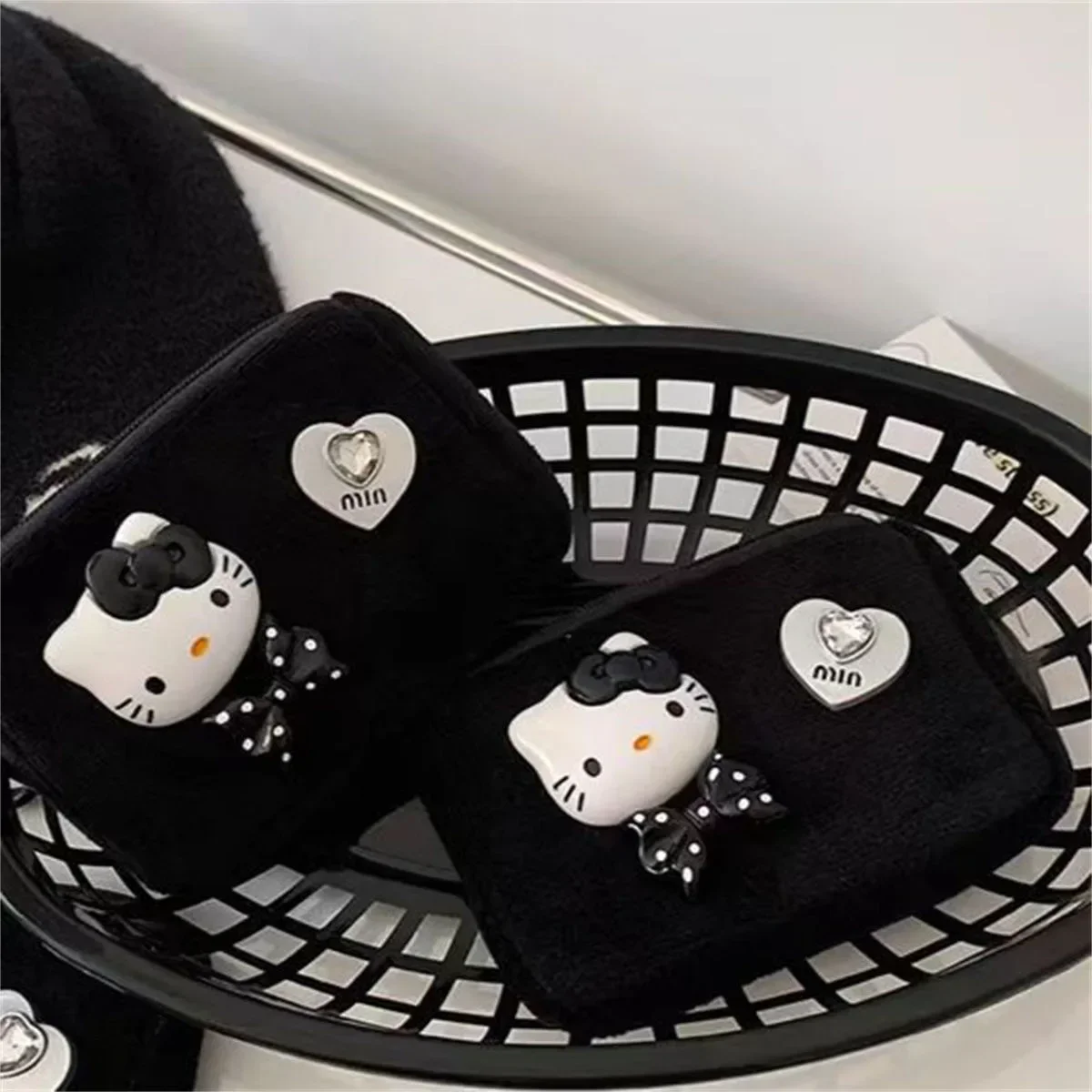 Sanrio Anime Hello Kitty Plush Coin Purse Black Series Keychain Girly Heart Portable Mini Bag Storage Bag Gifts for Girls