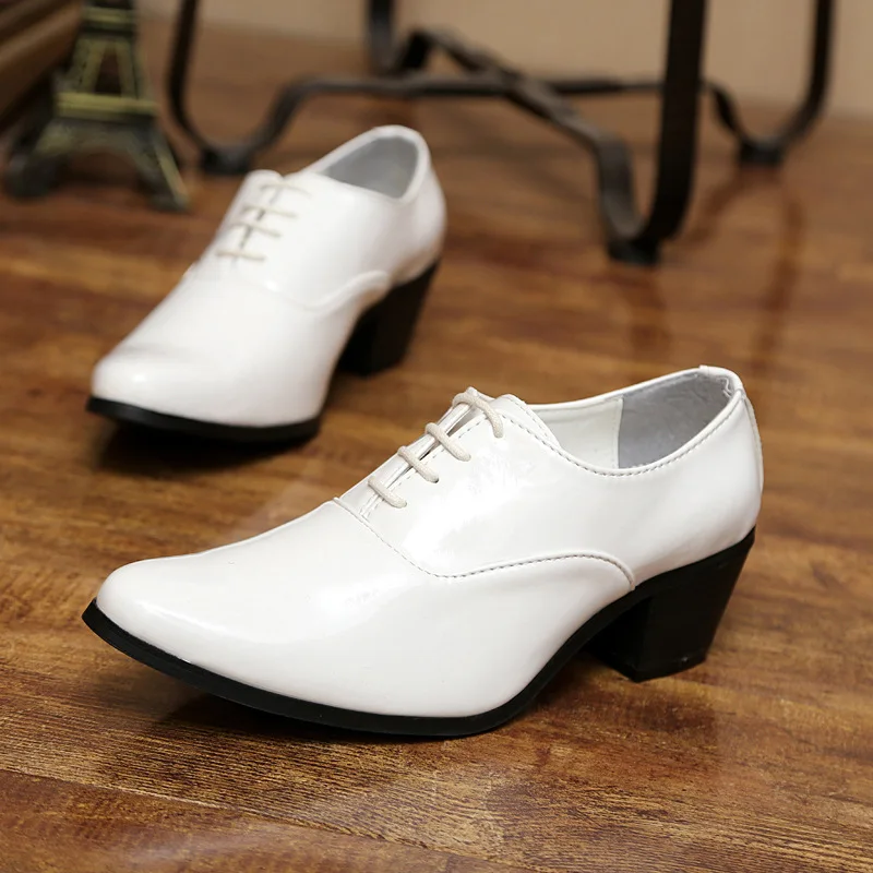 Zapatos de tacón alto de charol para hombre, mocasines Oxford