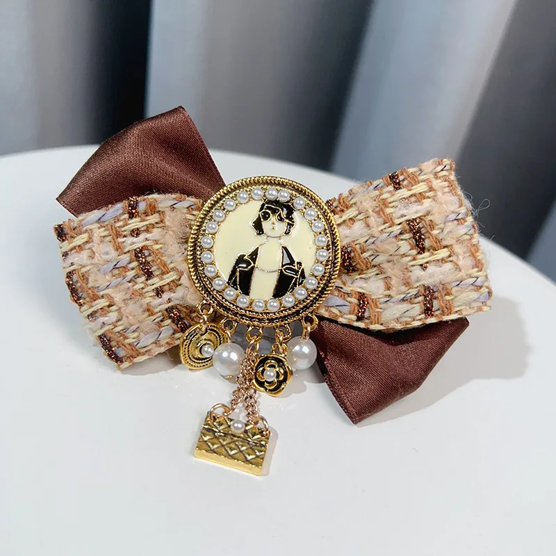 الرجعية النسيج القوس دبابيس للنساء الفرنسية Bowknot قميص طوق دبابيس الديكور الملابس الأنيقة الإكسسوارات هدايا مجوهرات الأزياء