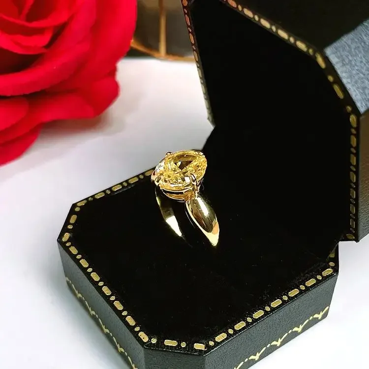 925 Silver Ring Fashionable Light Luxury Egg shaped Artificial Yellow Diamond Inlaid with High Carbon Diamond Versatile