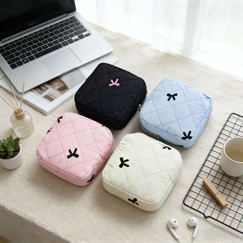 Cute Bow Women Mini Cosmetic Sanitary Napkin Storage Bag Portable Tampon Holder for Lipstick Earphone Data Cable Key