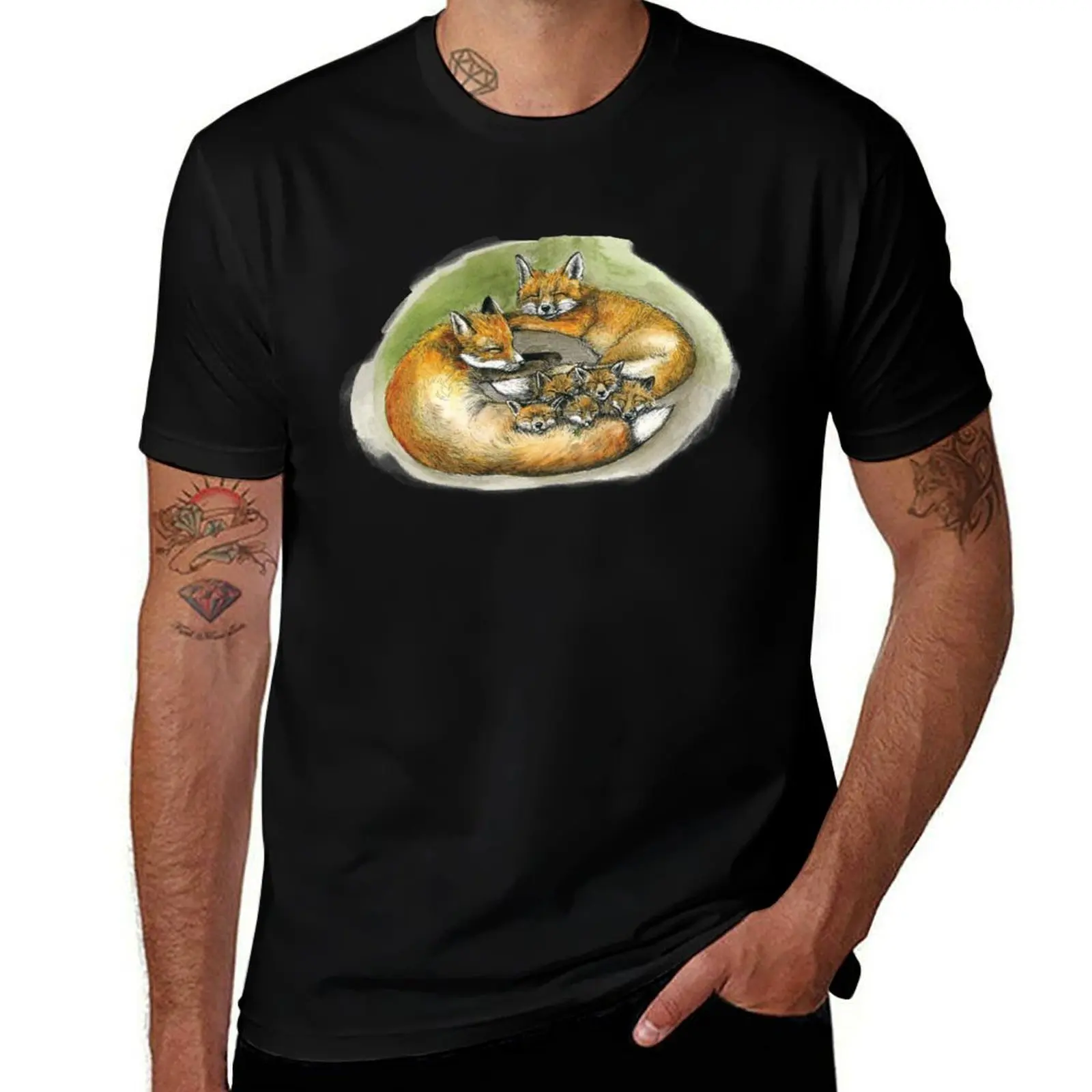 Fox Family Sleeping Cuddling T-Shirt Work Wear Simple Tee Shirt T-Shirt