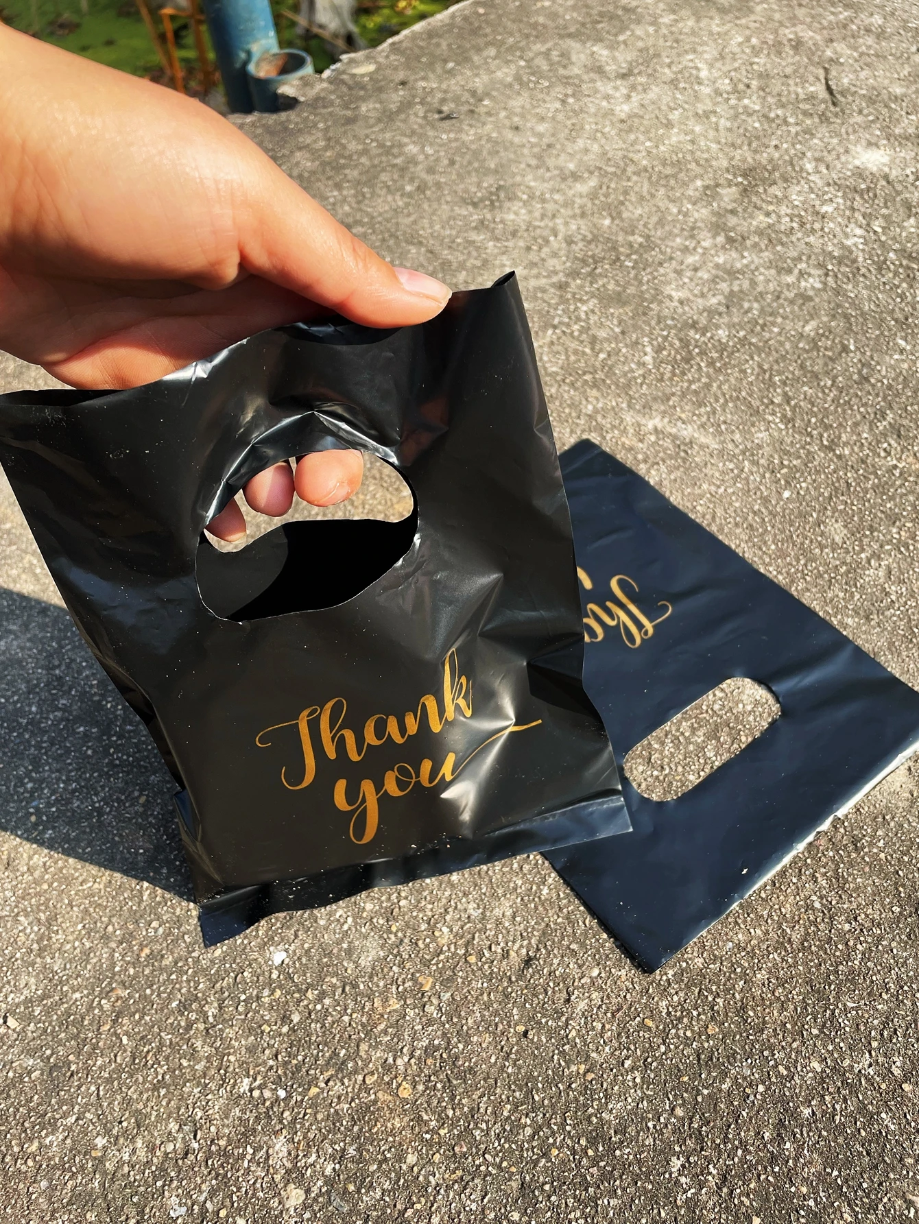 10pcs Flat Black Tote Bag, Thank You Printed Boutique Shopping Bags, Small Gift Jewelry Packaging Plastic Bags For Shopping