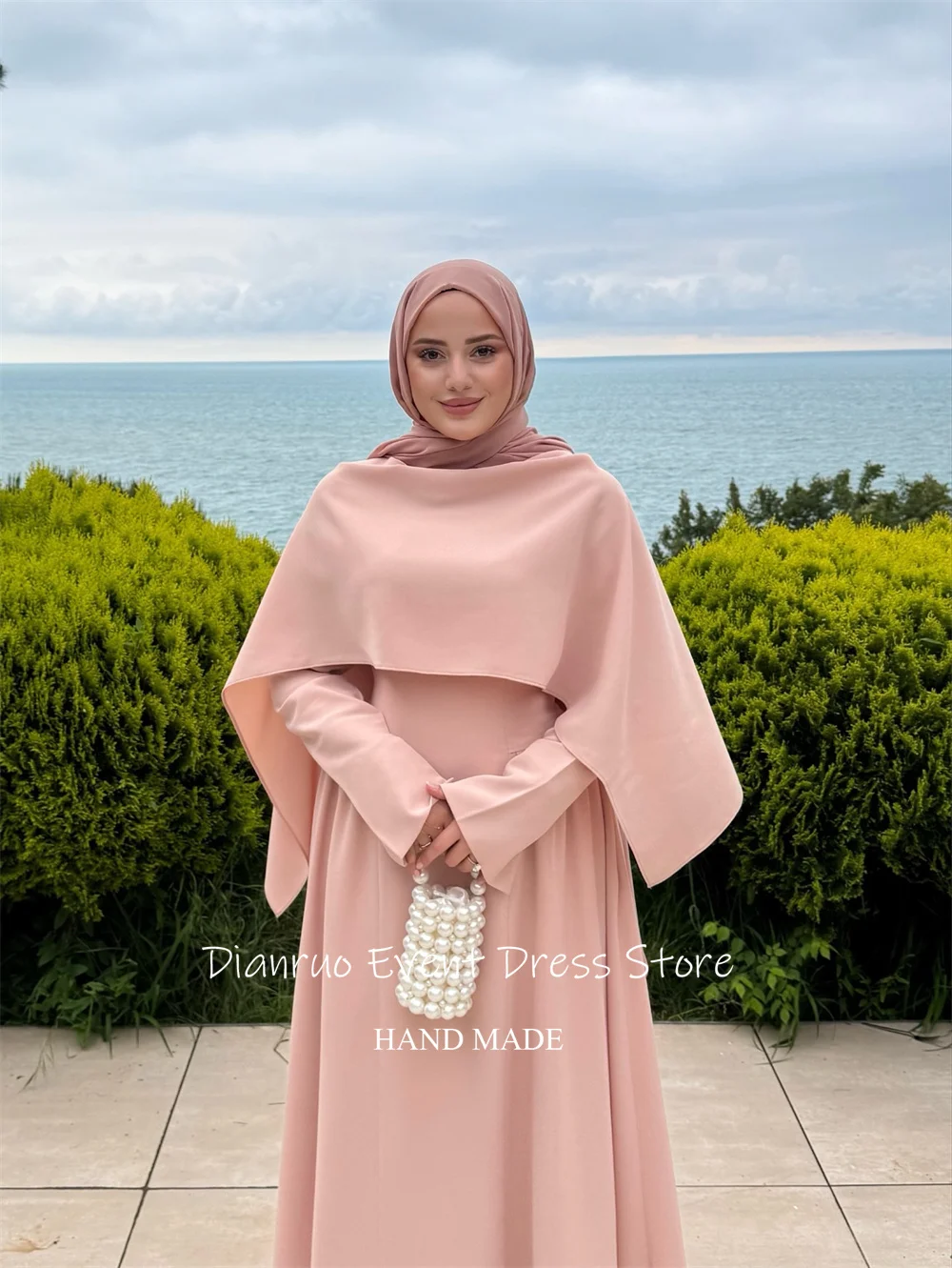 فستان سهرة إسلامي وردي أحمر الخدود من Dianruo فستان حريري من الساتان العربي السعودي أنيق مطوي بطول الأرض فساتين حفلات مخصصة