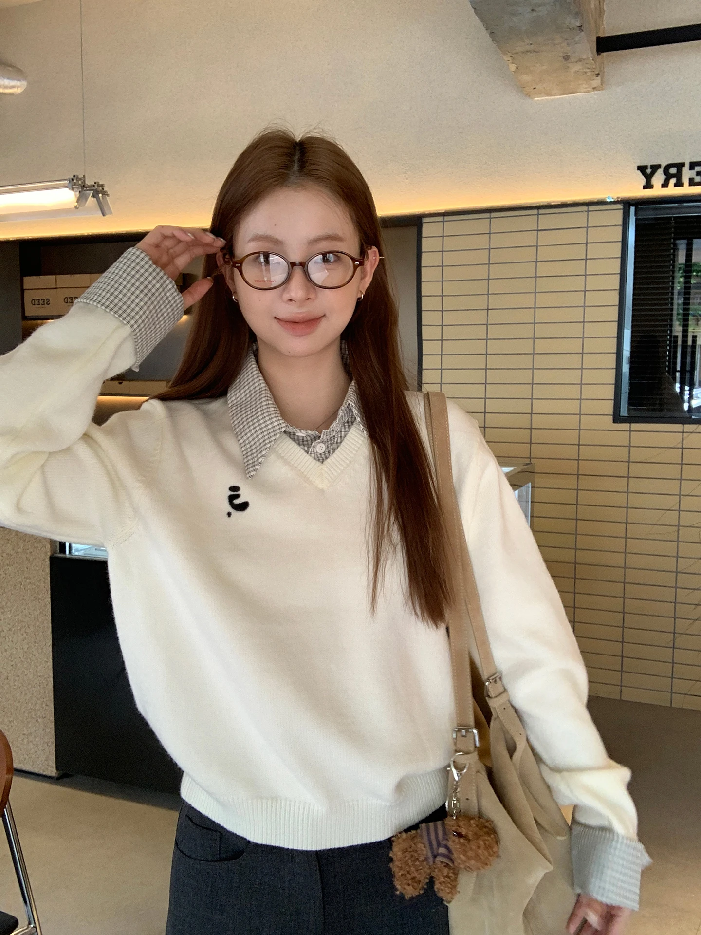 

White Knitted Sweater Women's Sle Autumn Winter Lazy High-End Feeling Overhead Outerwear Versatile Fake Two-Piece Top