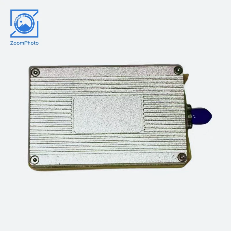 TinyRFSG-Smart/TinyRFSG-Plus High Precision Portable RF Signal Source 20MHz-6.3GHz EMC Interference Source Calibration