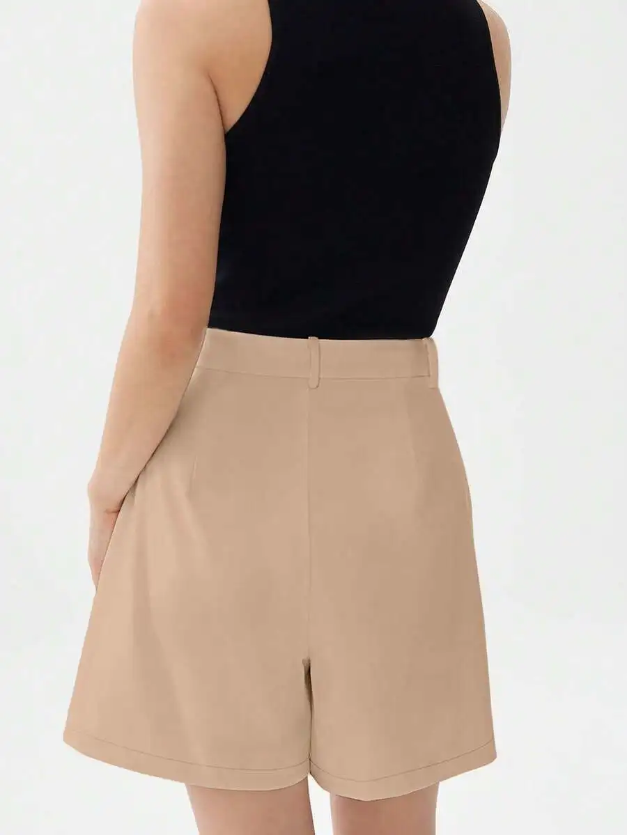 

Summer Solid Color Slant Pocket Casual Shorts For Women