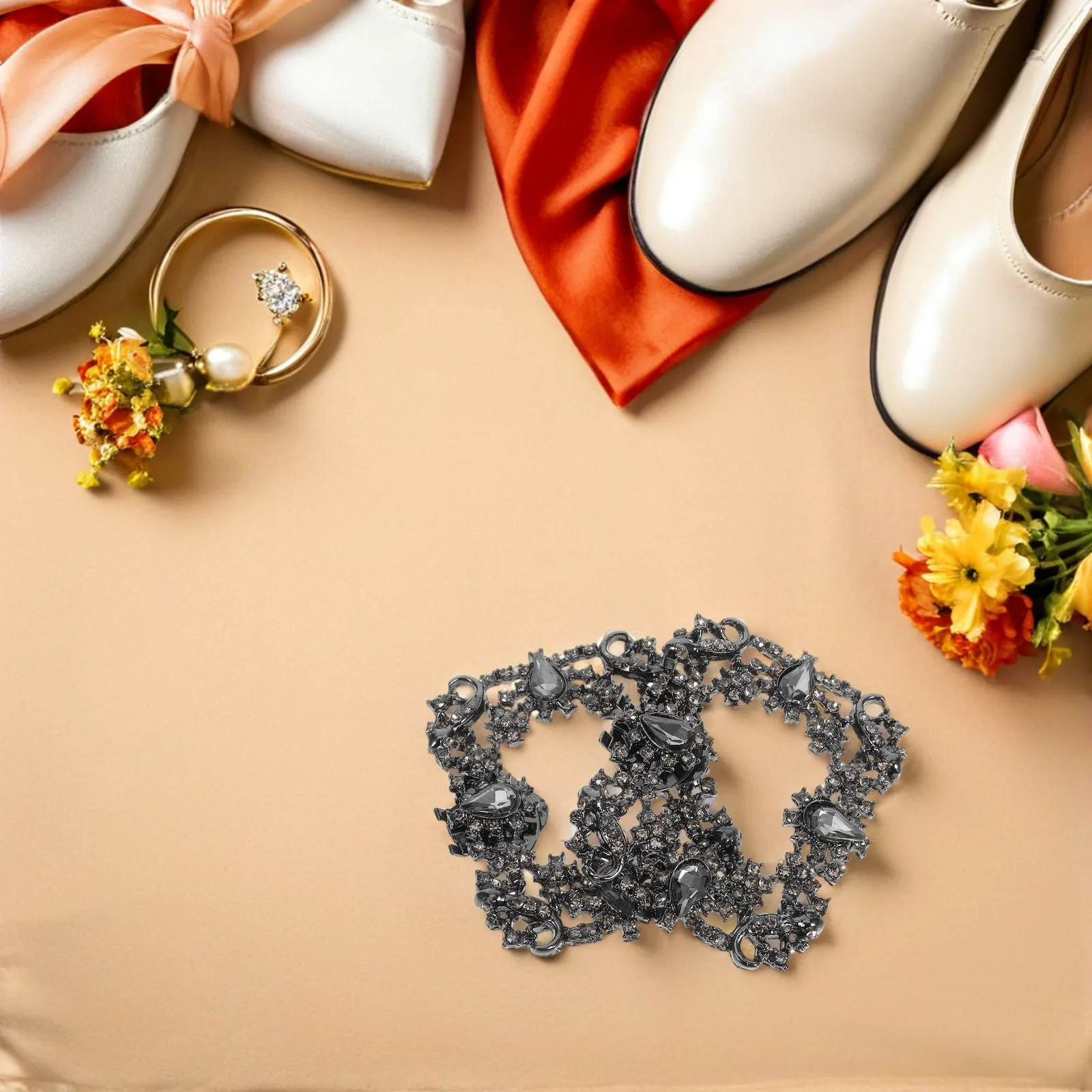 2Pcs Rhinestone Shoe Clips Detachable Buckles for Women Wedding Bridal Heels Sandals Accessories Evening Party Shoe Jewelry