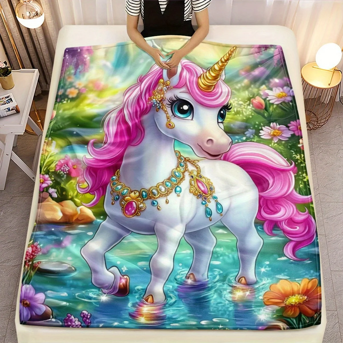 1pc Magic Unicorn Flannel Blanket Fantasy Animal Print Soft Bedding Kids Room Decor Rainbow Horse Design Cozy Warm Throw Cover