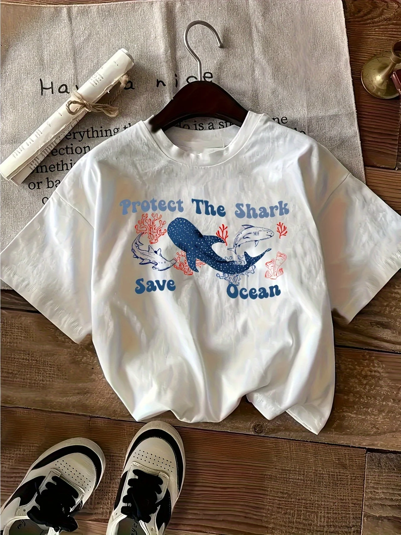 Marine Life and Letter Print Round Neck Short Sleeve T-Shirt Casual and Simple Style Suitable for Women to Go Out Wear