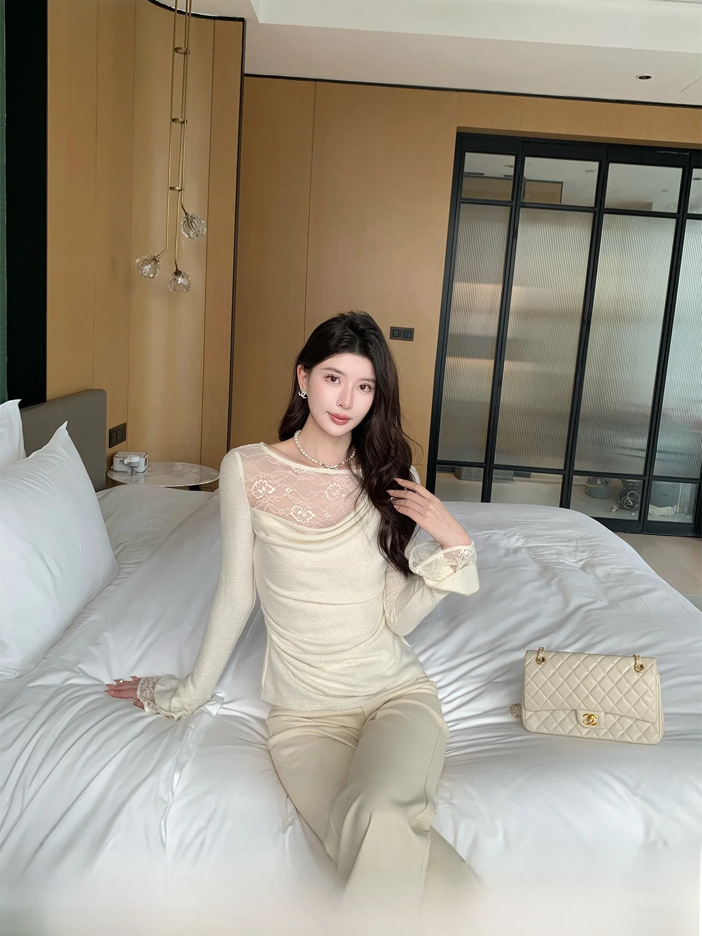 

Kun Total Knitted Lace irt Women's Base Layer irt Slimming Inner Wear Top Ele Sle Long Sve round Ne Floral Pat...