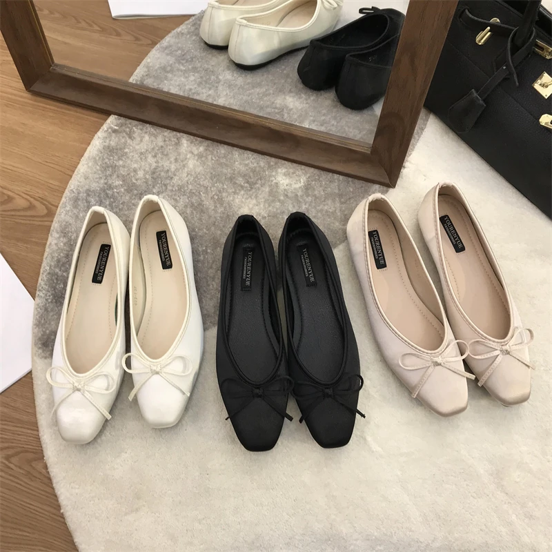 New Luxury Lace Tie Leg Satin Silk Ballet Flats Woman Square Toe Bowknot Elastic Band Ballerinas Ladies Wedding Mary Janes Shoes