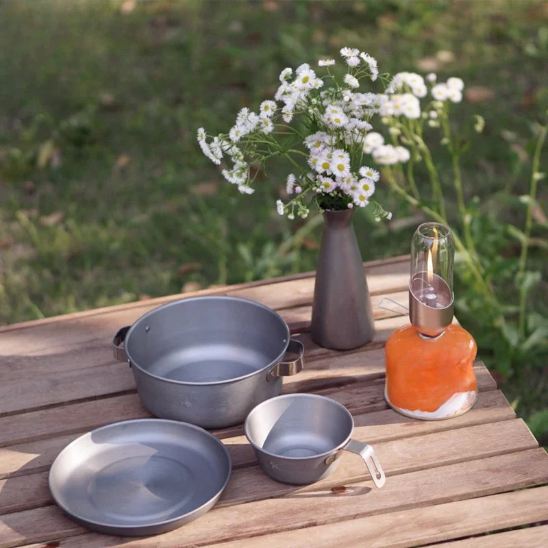 Outdoor portable picnic tableware, bowls, plates, soup bowls, picnic supplies, feast plates, bowl sets