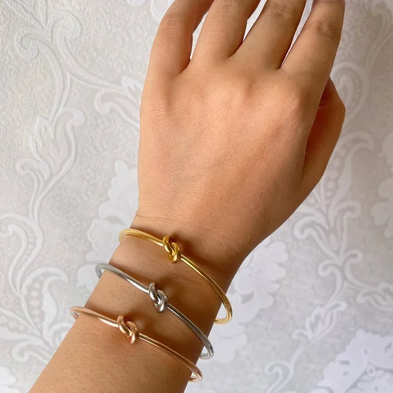 Prosta letnia modna bransoletka z węzłem o szerokości 3 mm Spersonalizowana bransoletka ze stali nierdzewnej Biżuteria z węzłem Akcesoria Kreatywny prezent