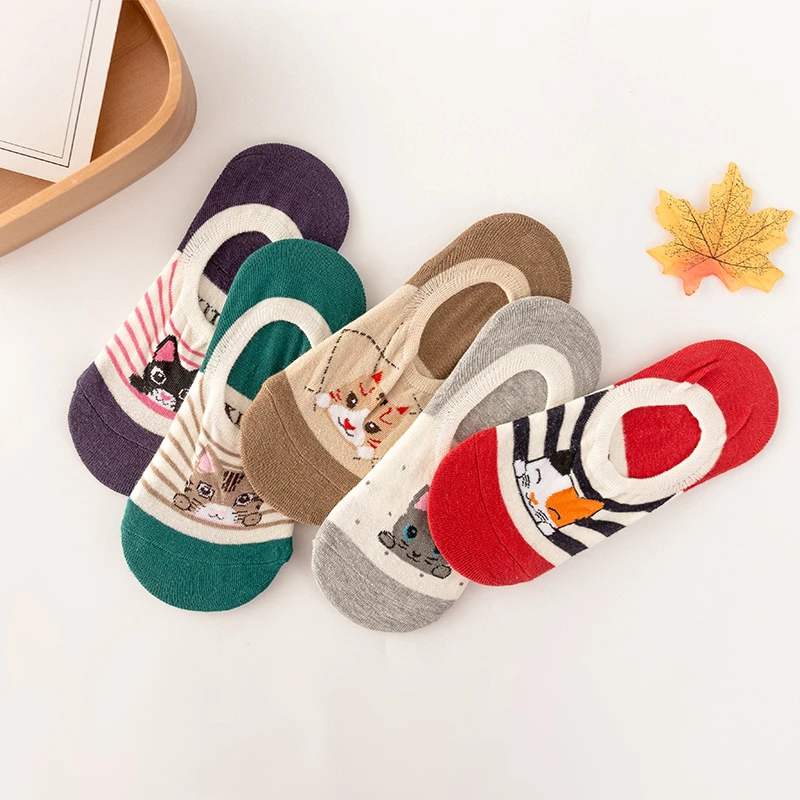 

5 Pairs Women Cute Invisible Socks Spring Summer Comfortable Cartoon Cat Striped Happy Socks Harajuku Kawaii Casual Boat Socks