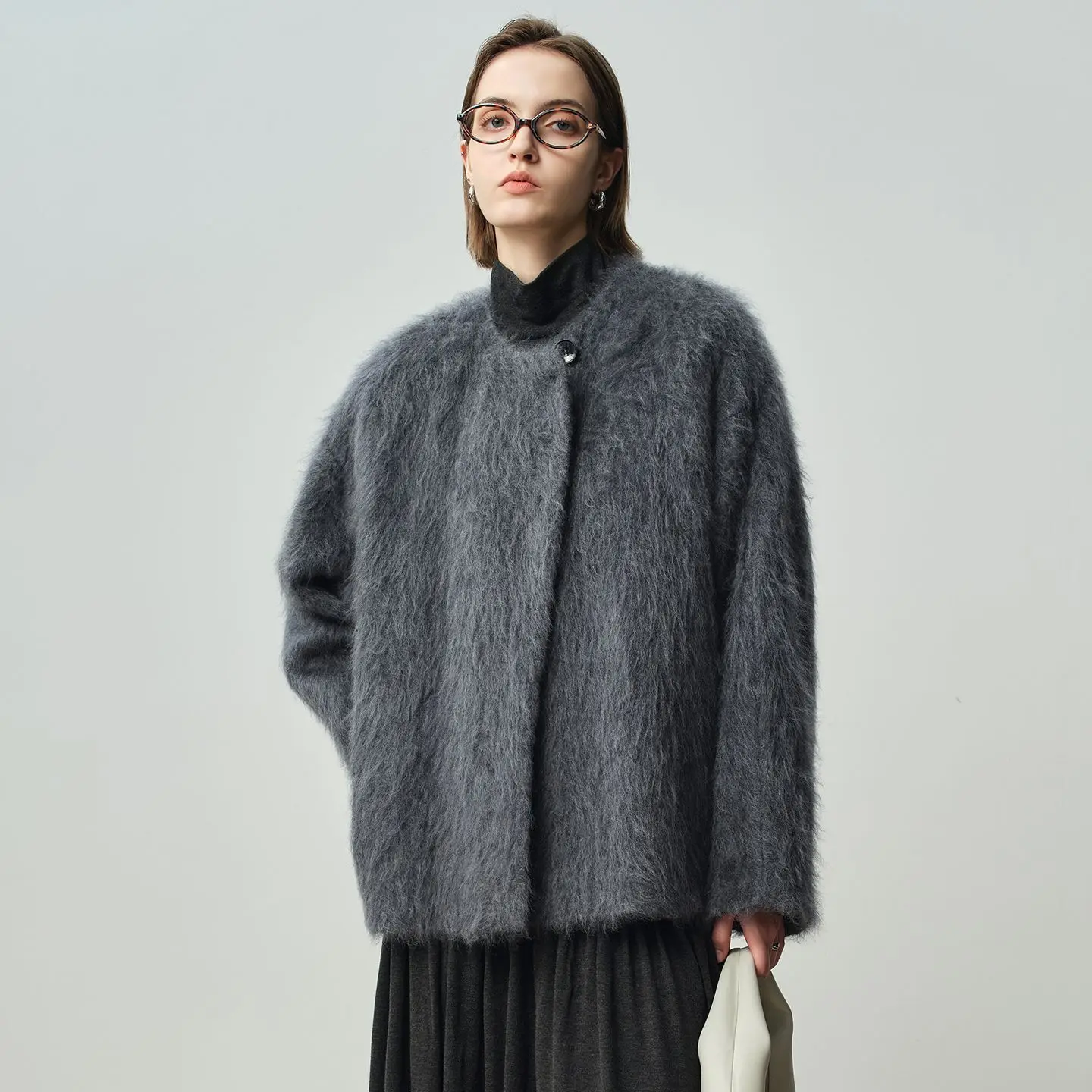 UMI MAO Light Luxury Wool Coat Women Autumn Winter New Long Wool Design Round Neck Single Button Woolen Jacket Femme