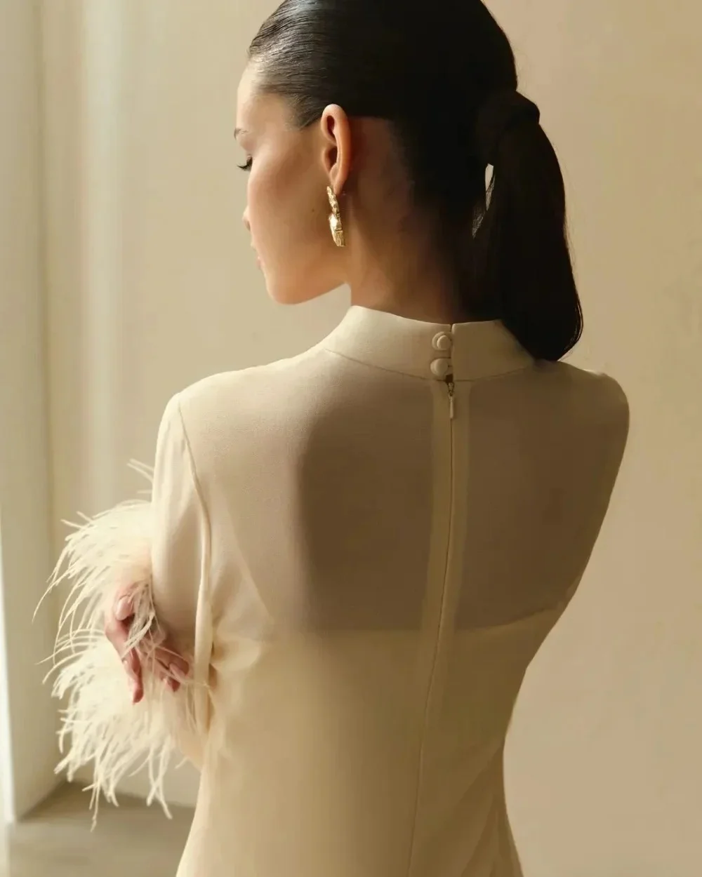 JDY Personalizzato Squisito Chiffon Piuma Pieghettato Tubo Dritto O-Collo Abito Midi Abito da Cocktail Moderno Stile Pastorale Cinese