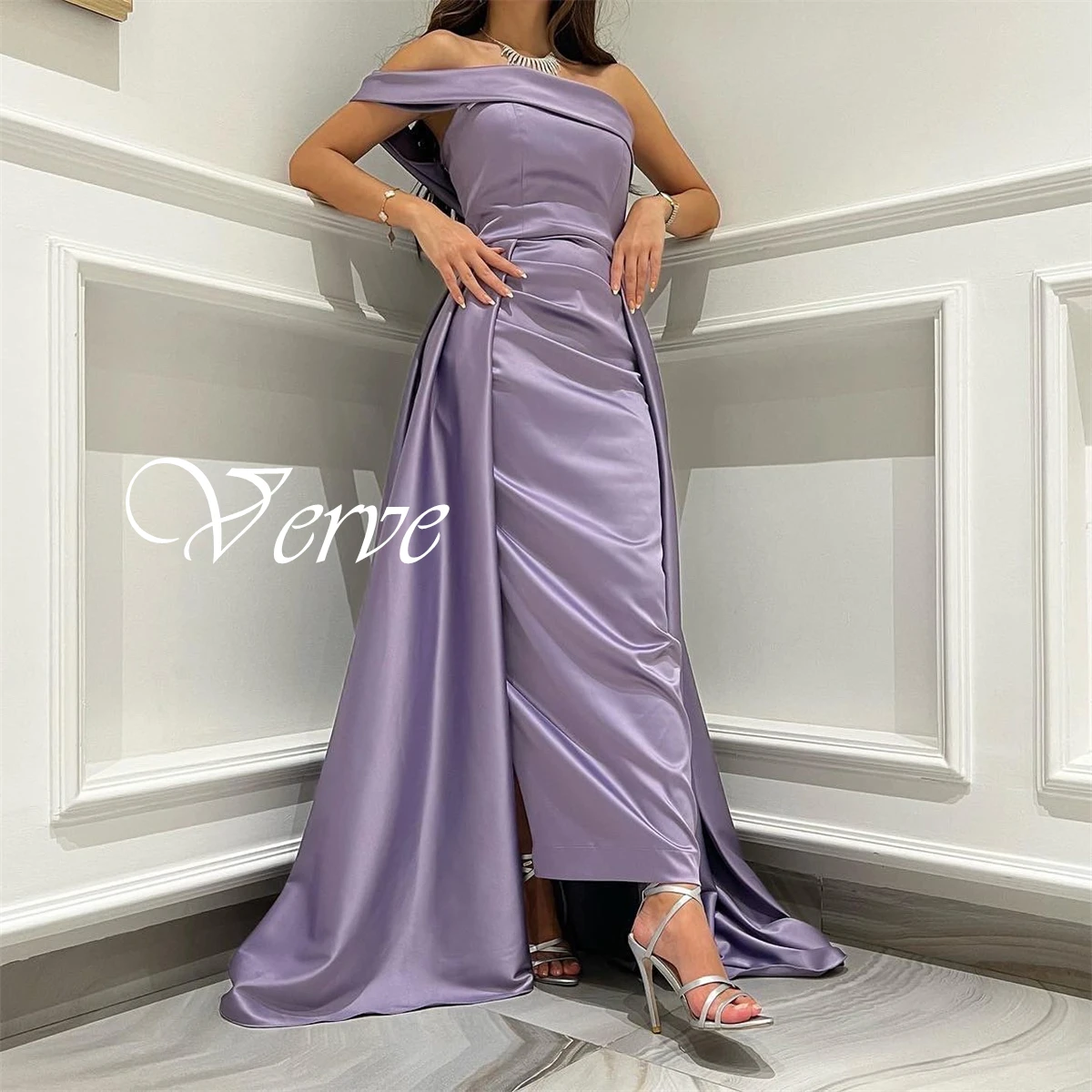 

Customized Exquisite Purple Satin Evening Dress Elegant Strapless One Shoulder Prom Dress Sweep Train Mermaid Party Dress