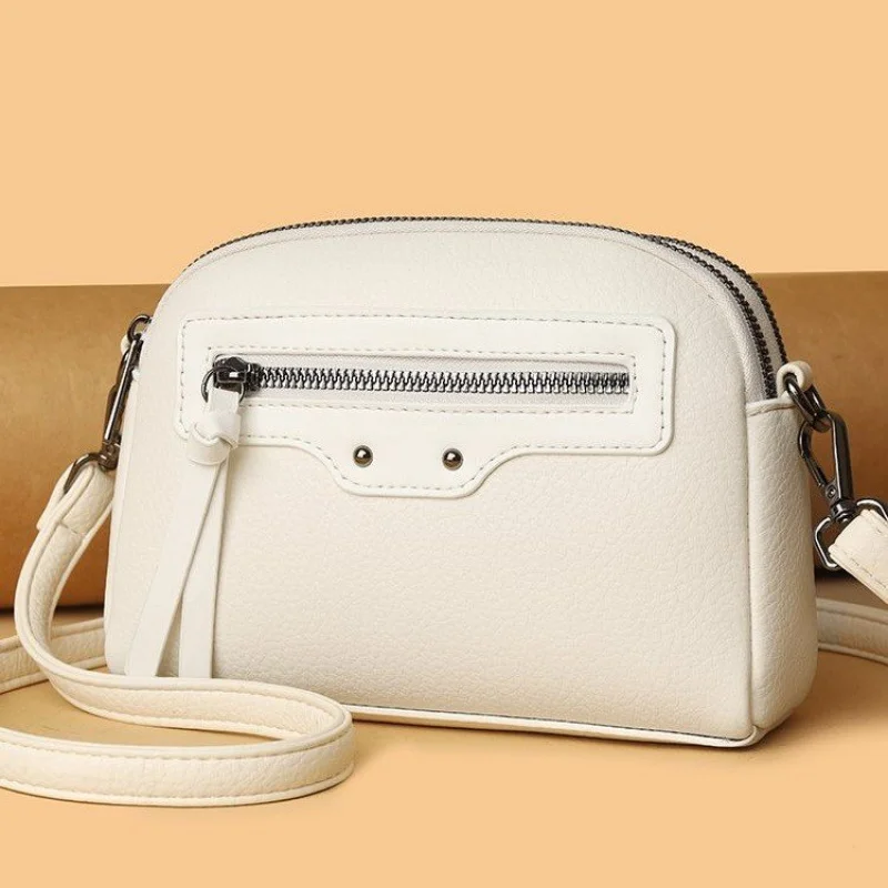 

Современная кожаная поясная сумка для женщин с функциональным дизайном и неотложным элегантным поворотом