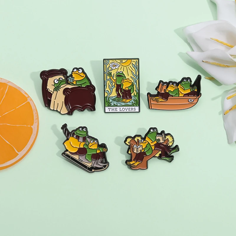 Thumbnail 2 - #43 Best Decorative Brooch Pins to Buy In 2026