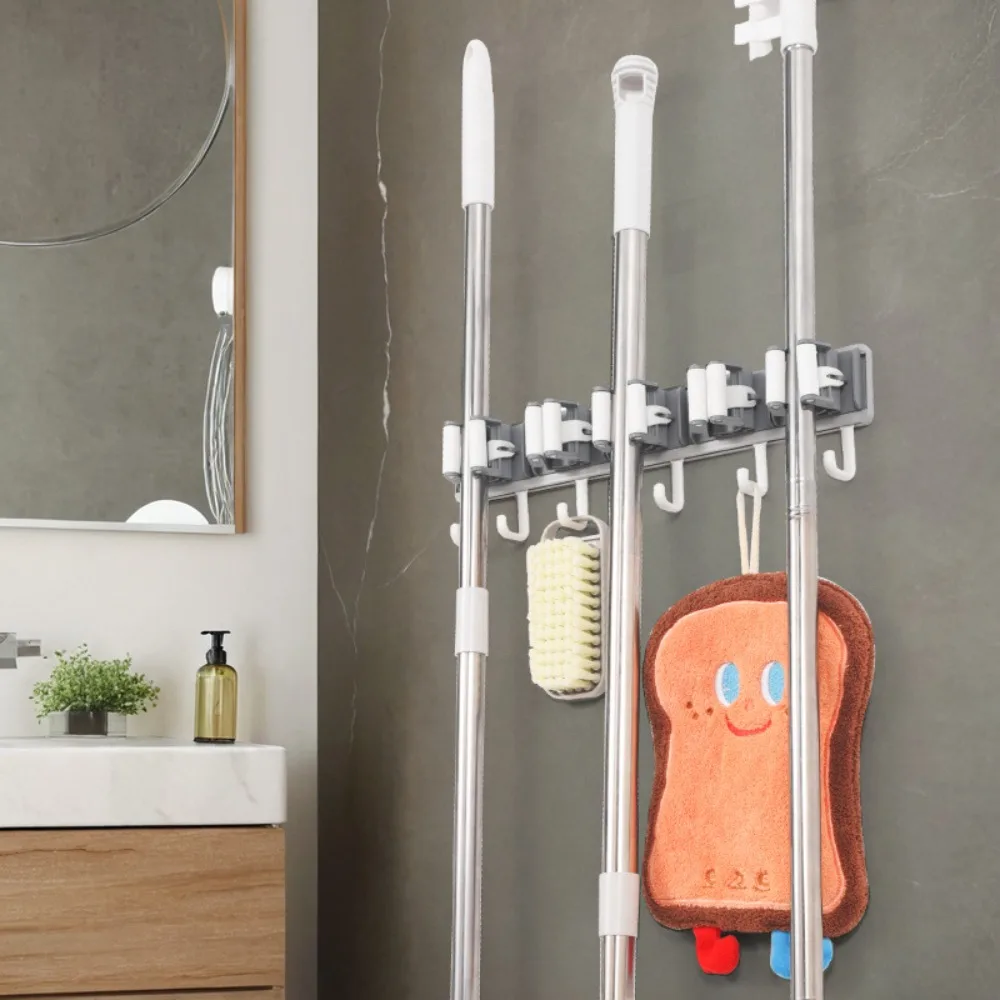 

Plastic Wall Mounted Mop Clip Multi-Purpose Space Saver Mop Holder Clip Design Convenient Mop Broom Organizer Rack Kitchen