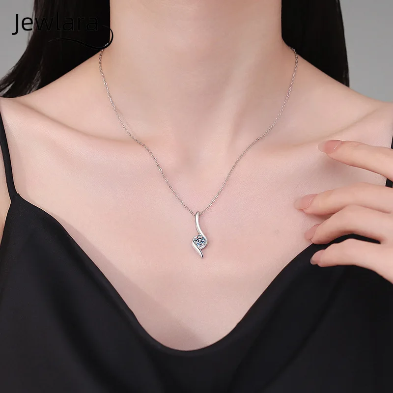 Jewlara Moissanite Women's Necklace 925 Sterling Silver Clavicle Chain Pendant, Light Luxury Premium Sense