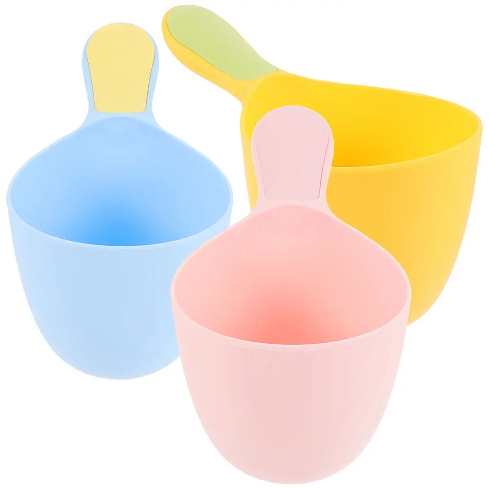 

3Pcs Water Ladle for Home Kitchen Long Handle Bath Scoop Lightweight Portable Plastic Dipper for Bathroom Shower Bathtub Plant