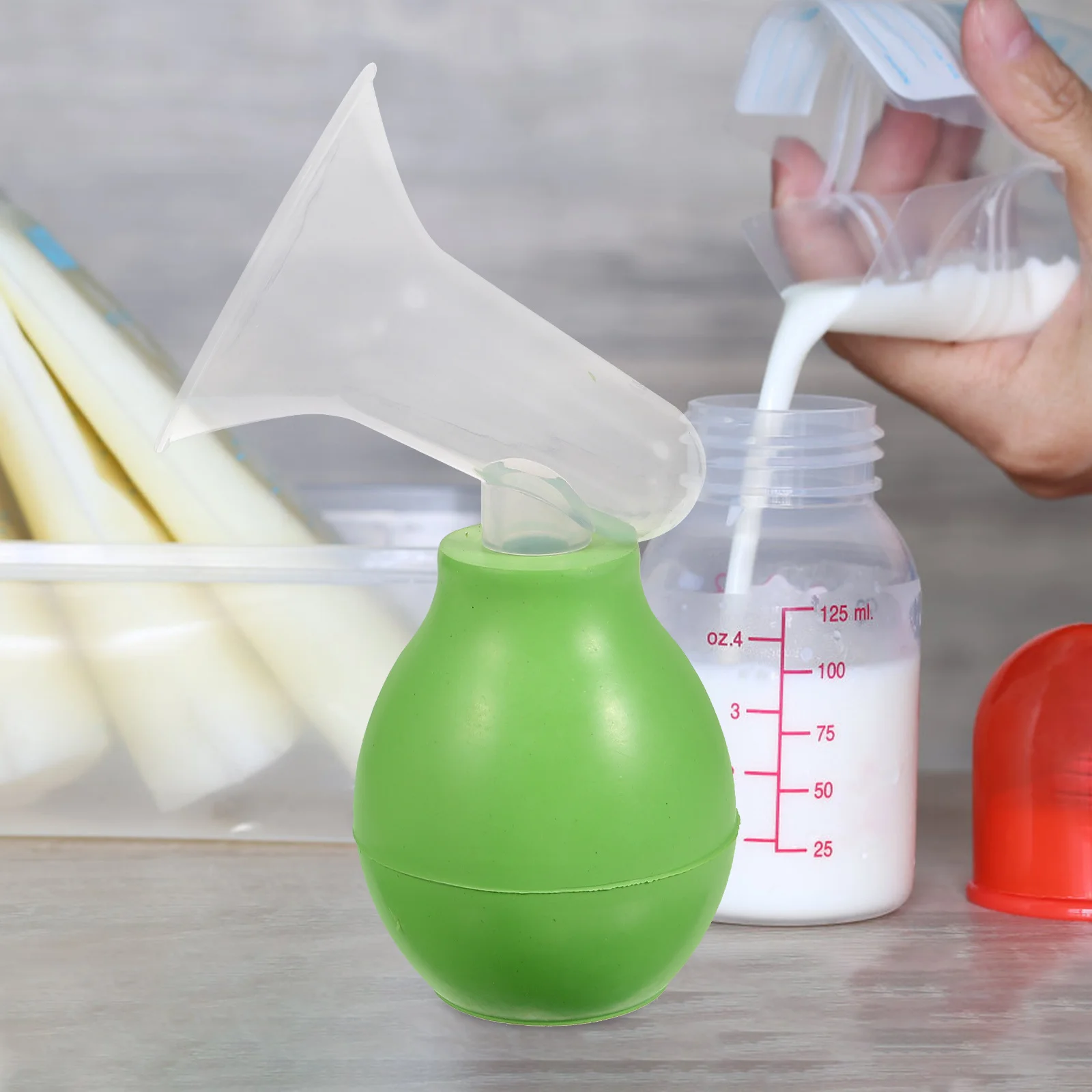 

Портативный молокоотсос, резиновый пластиковый ручной коллектор грудного молока, прозрачный дизайн, удобное всасывание, ручной для грудного вскармливания