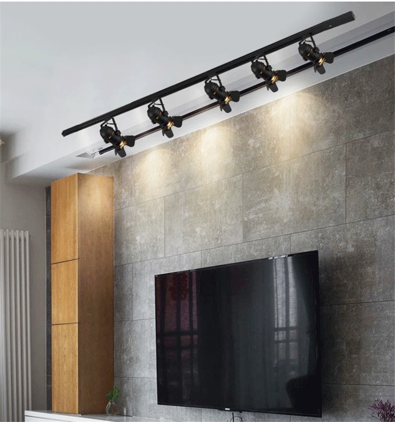 Modern LED Ceiling Lights American Retro Loft Iron Track Lamps Industrial E27 Bar Cafe Industrial Lighting Searchlight Fixtures