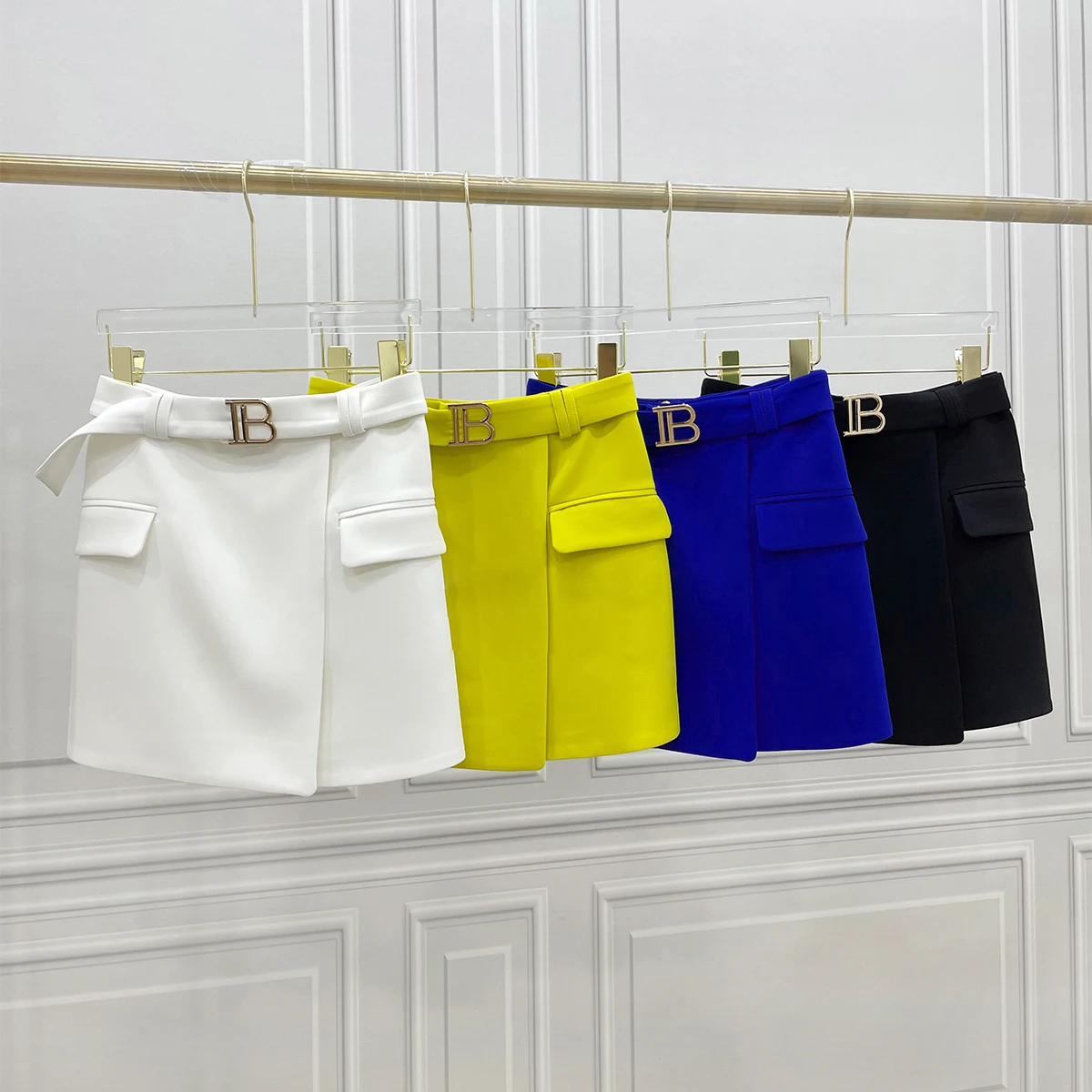 Women's Summer A-line Mini Skirt Solid Color Metal Buckle Casual Slim Fit All-match Short Skirt