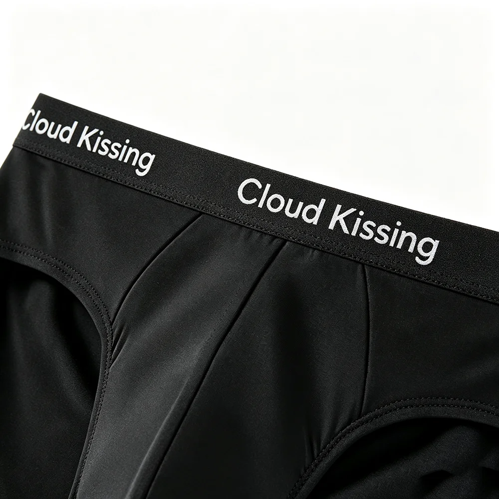 Essential Single Black Men's Seamless Briefs Breathable Quick Dry with Stay-Put Elastic Waistband Comfort Underwear